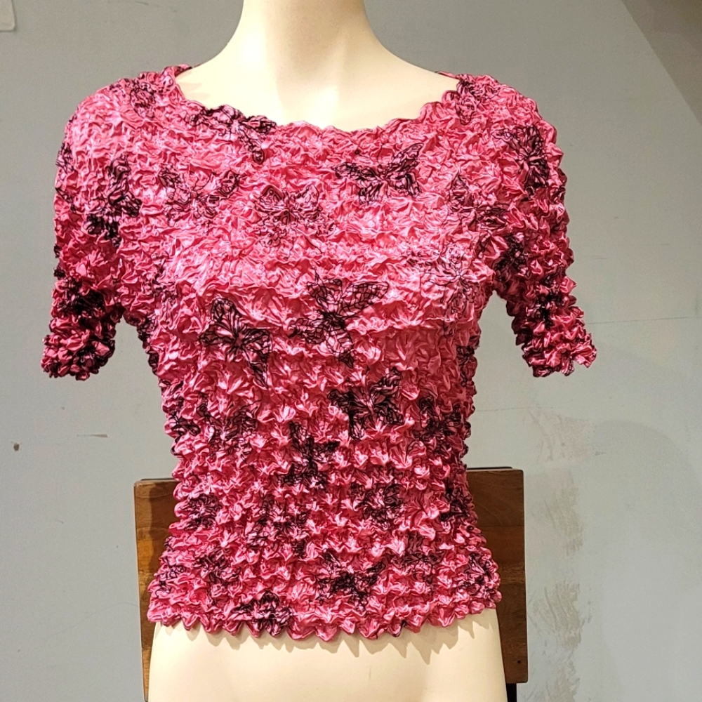 Vintage pink Y2k F.C. one size popcorn, bubble, crinkled, expandable satin top